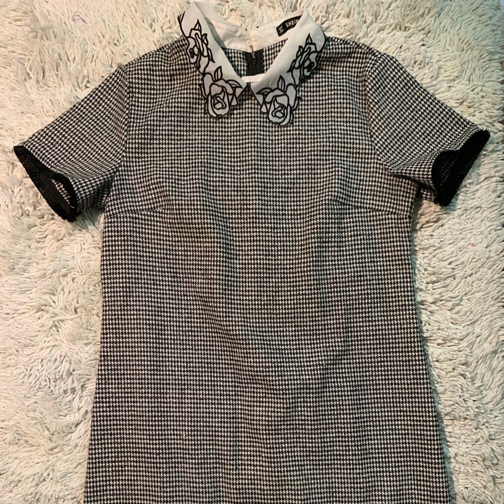 Houndstooth collared dress